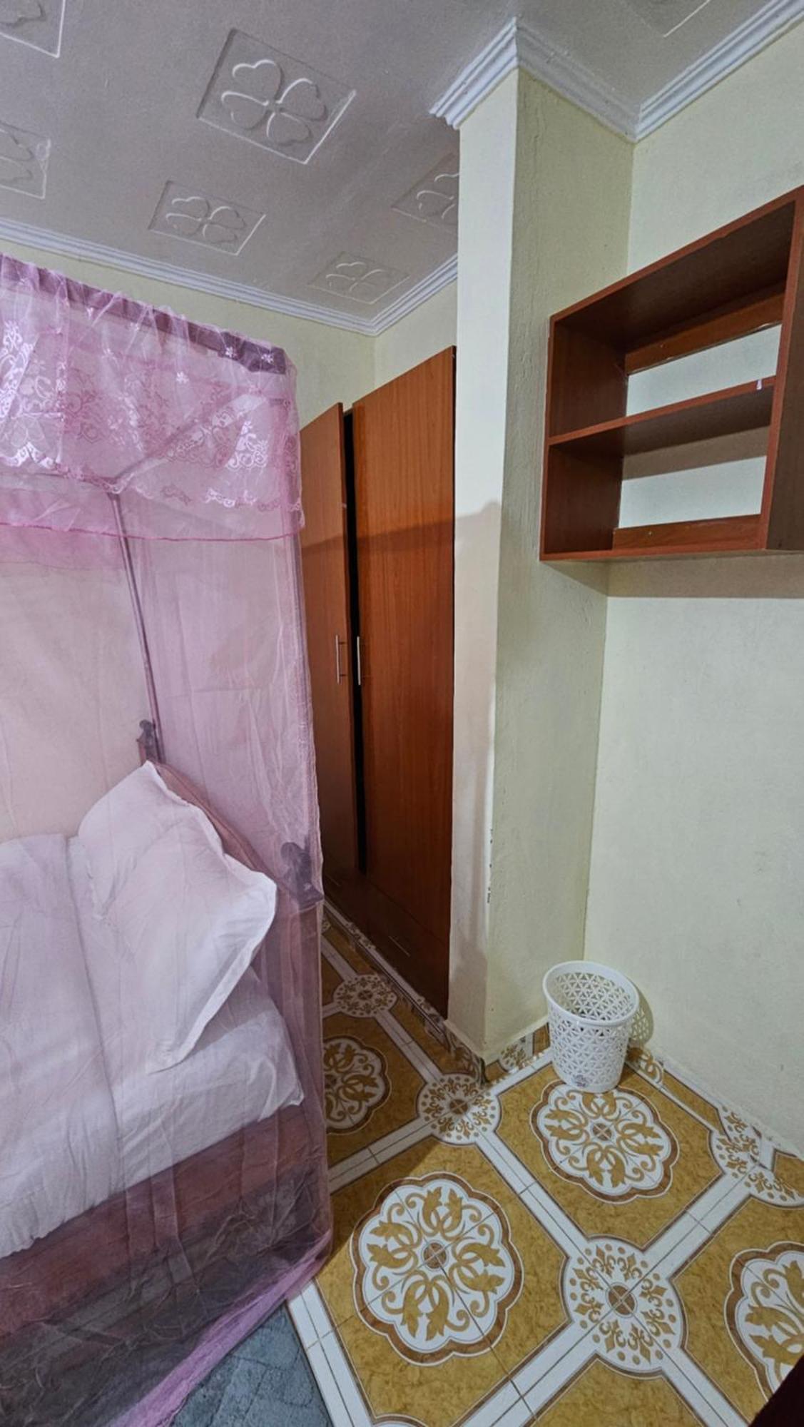 Shalisha Bnb Voi Exterior photo